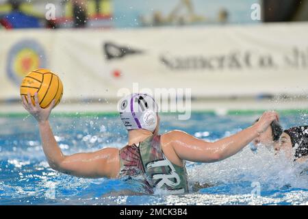 Triest, Italien. 21. Januar 2023. Isabella Riccioli (Pallanuoto Triest) während Pallanuoto Triest vs SIS Roma, Waterpolo Italian Serie A1 Frauenspiel in Triest, Italien, Januar 21 2023 Kredit: Independent Photo Agency/Alamy Live News Stockfoto