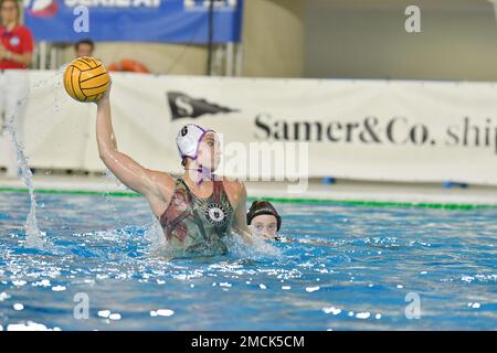 Triest, Italien. 21. Januar 2023. Lucrezia Cergol (Pallanuoto Triest) während Pallanuoto Triest vs SIS Roma, Waterpolo Italian Serie A1 Frauenspiel in Triest, Italien, Januar 21 2023 Kredit: Independent Photo Agency/Alamy Live News Stockfoto