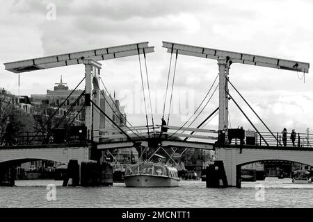 Magere Brug Amsterdam Niederlande Stockfoto