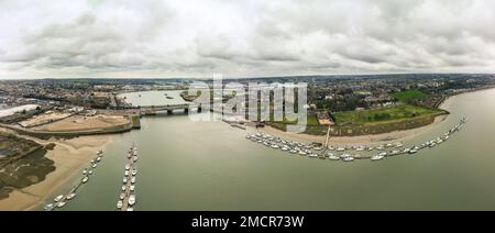 Draufsicht auf die Kathedrale und das Schloss von Rochester Stockfoto