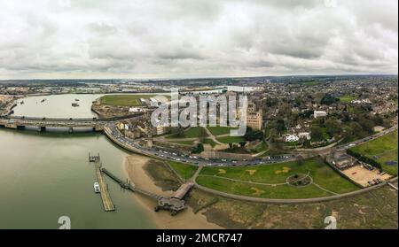 Draufsicht auf die Kathedrale und das Schloss von Rochester Stockfoto