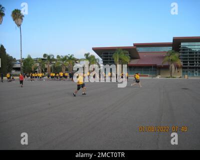 1. Medizinisches Bataillon führt körperliches Training durch. Stockfoto