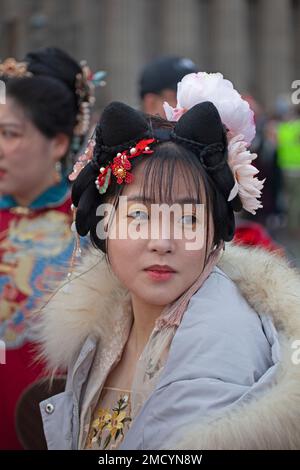 The Mound, Edinburgh, Schottland, Großbritannien. 22. Januar 2023 Edinburgh ist das Jahr des Hasen, da heute weltweit das chinesische Neujahr beginnt. Kredit: Arch White/alamy Live News. Stockfoto