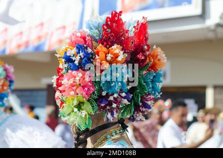 Tembleques, Haaraccessoires der Panamaischen Pollera Stockfoto