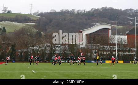 Ystrad Mynach, Großbritannien. 22. Januar 2023. Allgemeine Betrachtung einer Linie. European Challenge Cup Rugby, Pool B Match, Dragons gegen Emirates Lions im CCBC Centre for Sporting Excellence in Ystrad Mynach, Wales am Sonntag, den 22. Januar 2023. Bild von Andrew Orchard/Andrew Orchard Sportfotografie/Alamy Live News Kredit: Andrew Orchard Sportfotografie/Alamy Live News Stockfoto