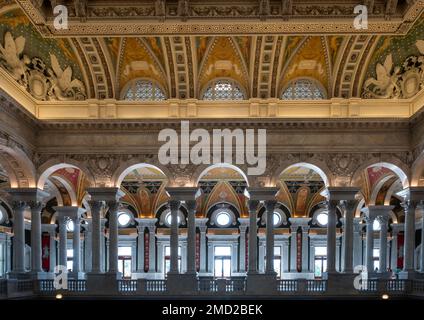 Kompliziertes Inneres der Großen Halle in der Library of Congress, Capitol Hill, Washington DC, USA Stockfoto