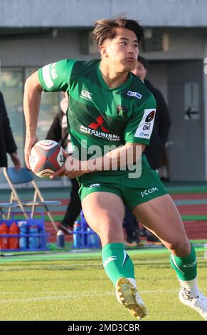 Sagamihara, Japan. 22. Januar 2023. Mitsubishi Heavy Industries Sagamihara Dynaboars Wing Kazuki Ishida spielt den Ball während des Japan Rugby League One Spiels gegen Shizuoka BlueRevs in Sagamihara, Vorort Tokio am Sonntag, den 22. Januar 2023. Dynaboars und BlueRevs haben das Spiel von 27 bis 27 gezeichnet. Kredit: Yoshio Tsunoda/AFLO/Alamy Live News Stockfoto