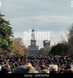 Mailand, Italien, 21. Januar 2023 - Frohes chinesisches Neujahr 2023. Jahr des Kaninchenzodiakzeichens voller Feiern Stockfoto