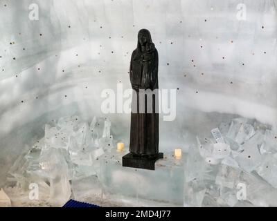 Zermatt, Schweiz - 16. September 2018: Matterhorn-Gletscherparadies, Besuch der Ausstellung im Gletscher. Stockfoto