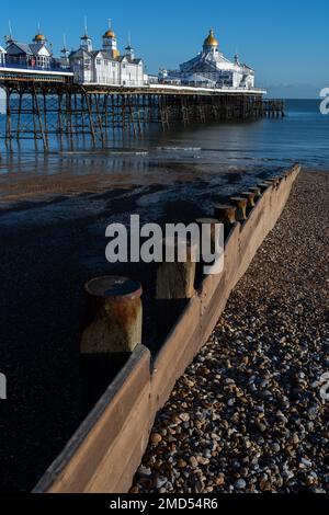Eastbourne Pier, an der Südküste der Grafschaft East Sussex, in England, Großbritannien. Stockfoto