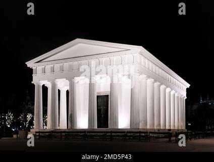 Wien, Österreich, 2019. Dezember: Der Theseus-Tempel ist ein klassisches Gebäude im Volksgarten. Erbaut von 1819 bis 1823 vom Architekten Peter von Nobile Stockfoto
