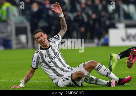 Turin, Italien. 22. Januar 2023. Angel Di Maria vom FC Juventus reagiert während des Fußballspiels der Serie A zwischen dem FC Juventus und Atalanta BC im Juventus Stadion in Turin (Italien) am 22. Januar 2022. Foto Giuliano Marchisciano/Insidefoto Credit: Insidefoto di andrea staccioli/Alamy Live News Stockfoto