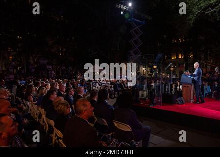 Präsident Joe Biden spricht am Donnerstag, den 1. September 2022, am Independence Square in Philadelphia über die Seele der Nation Stockfoto