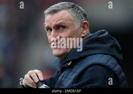 Sunderland, Großbritannien. 22. Januar 2023dSunderland, Manager Tony Mowbray, veranstaltet das Sky Bet Championship-Spiel zwischen Sunderland und Middlesbrough im Stadium of Light, Sunderland, am Sonntag, den 22. Januar 2023. (Kredit: Mark Fletcher | MI News) Kredit: MI News & Sport /Alamy Live News Stockfoto