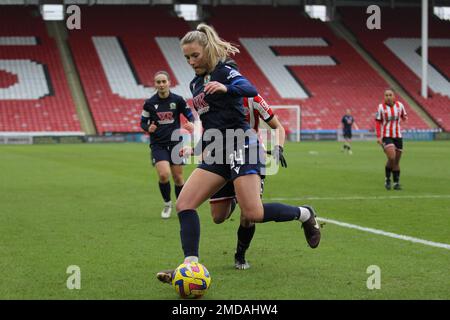 Sheffield, Großbritannien. 23. Januar 2023. Sheffield, England, Januar 22. 2023: Niamh Murphy 24 kontrolliert den Ball während Sheffield United gegen Blackburn Rovers - Bramall Lane, Sheffield (Sean Chandler/SPP) Credit: SPP Sport Press Photo. Alamy Live News Stockfoto