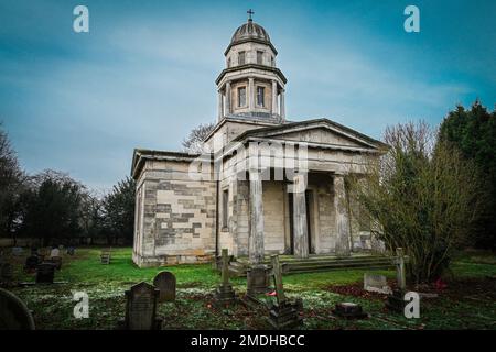 Das Mausoleum, erbaut für den vierten Herzog von Newcastle zu Ehren seiner Frau Georgiana Elizabeth, erbaut 1822, Milton, West Markham, Nottinghamshire Stockfoto