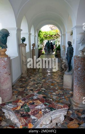 Villa San Michele ist das Lebenswerk des schwedischen Arztes und Autors Axel Munthe (1857-1949) auf der Insel Capri. Es ist von einem Impuls umgeben Stockfoto