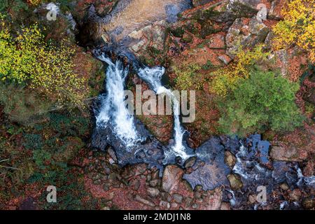 La petite Cascade de Tendon vue aérienne, Frankreich, Vogesen, Automobile. Stockfoto