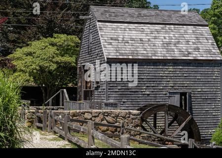 Sandwich, Massachusetts - 9. Juli 2022: Dexter's Grist Mill befindet sich in der bezaubernden Stadt Sandwich in Cape Cod und ist eine der meistfotografierten Sits Stockfoto