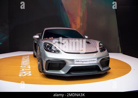 Porsche 718 Cayman GT4 RS auf der 39. Thailand International Motor Expo 2022 am 30. November 2022 in Nonthaburi, Thailand. Stockfoto