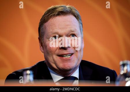 Zeist, Niederlande. 23. Januar 2023. ZEIST, NIEDERLANDE - JANUAR 23: Trainer Ronald Koeman aus den Niederlanden während einer Pressekonferenz der niederländischen Männer-Fußballmannschaft auf dem KNVB Campus am 23. Januar 2023 in Zeist, Niederlande (Foto von Broer van den Boom/Orange Pictures) Kredit: Orange Pics BV/Alamy Live News Stockfoto