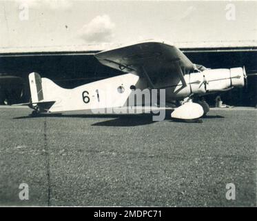 Afrika, Äthiopien, Addis - Abeba - 1937 - italienischer Flughafen - Kolonie, Faschismus - 1937 - Flugzeug caproni aereo ca 133 Stockfoto