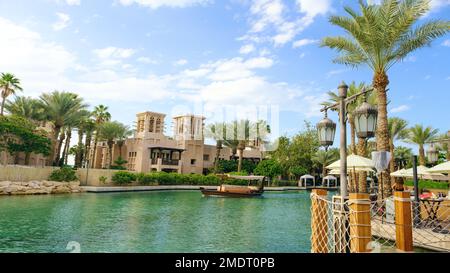 Wunderschöne Landschaft von Madinat Jumeirah Stockfoto