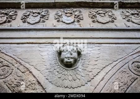 Angel im Mausoleum der Barone Münchhausen, Apelern, Niedersachsen, Deutschland Stockfoto