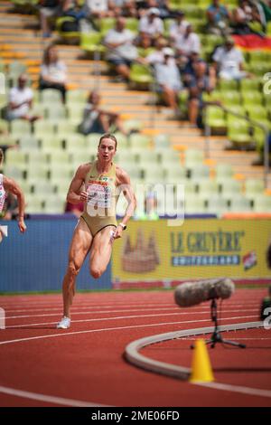 Alexandra Burghardt nimmt an den 200 Metern bei den europäischen Leichtathletikmeisterschaften 2022 in München Teil. Stockfoto