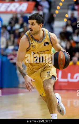 NICO LAPROVITTOLA wirft den Ball während des Spiels ab, UCAM Murcia CB gegen BARCOA, ACB, Endesa Basketball League, Basketball First Division, reguläre Liga Stockfoto