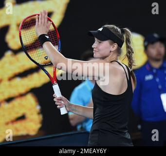 Melbourne, Australien. 24. Januar 2023. Australian Open 2023 Melbourne Park Day 9 24./01/2023 Elena Rybakina (KAZ) gewinnt Viertelfinale. Kredit: Roger Parker/Alamy Live News Stockfoto