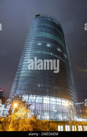 Bonn, Deutschland. 24. Januar 2023. Blick auf den Hauptsitz der Deutschen Post AG in Bonn. Kredit: Thomas Banneyer/dpa/Alamy Live News Stockfoto