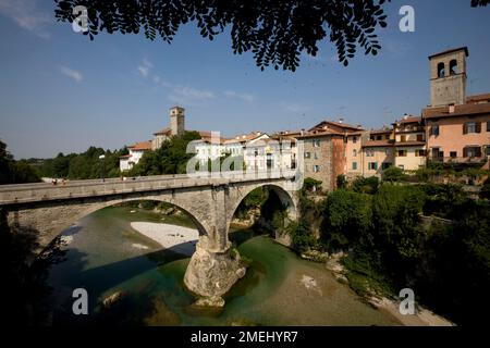 Cividale del Friuli, die Teufelsbrücke, Ponte del Diavolo, Stockfoto