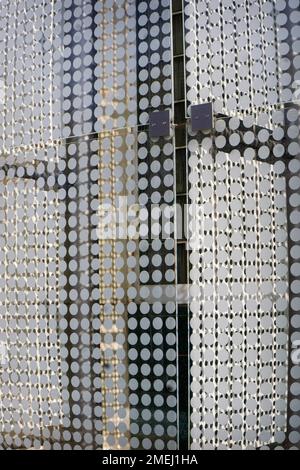 Die kunstvolle Außenfassade des Queens Museum in Flushing Meadows Corona Park, Queens, New York. Stockfoto