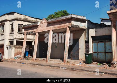 Oldtimer-Haus in Banjul, Gambia, Westafrika Stockfoto