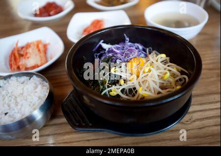 Südkorea, Seoul, Kulinarische Spezialitäten, Bibimbap Stockfoto