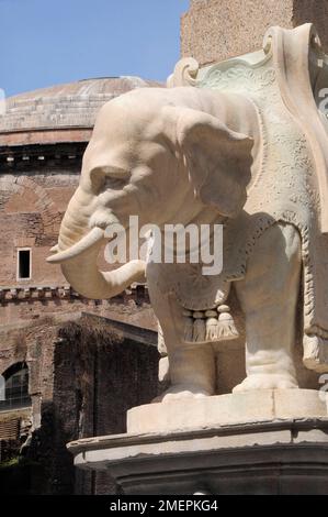 Italien, Latium, Rom, Centro Storico, Berninis Obelisk Santa Maria Sopra Minerva Stockfoto