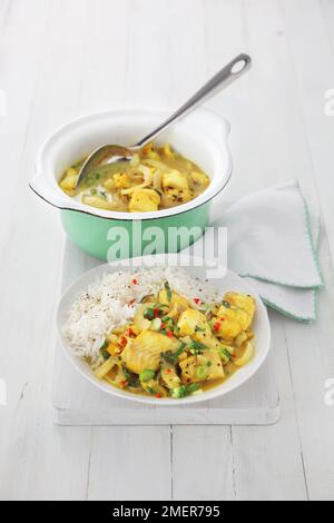 Keralanisches Fischcurry und Reis Stockfoto