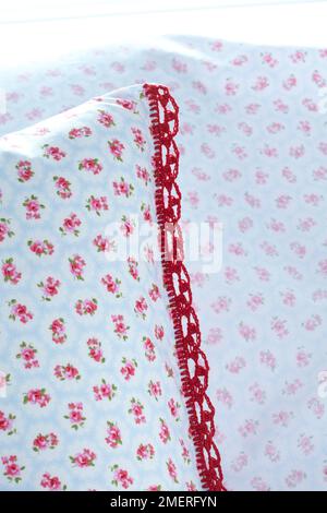 Kantenumrandung eines Polsterbezugs Stockfoto