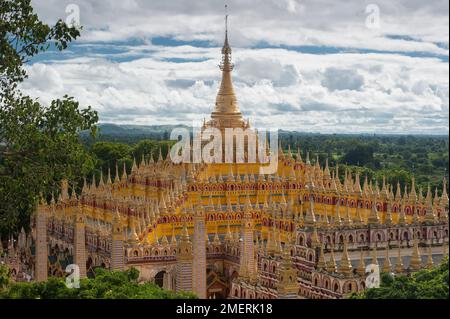 Myanmar, um Mandalay, Monywa, Thanboddhay Paya, Hauptstupa Stockfoto