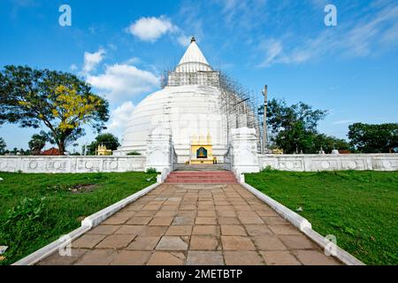 Dagoba, Südprovinz, Sri Lanka, Tissamaharama, Gerüste Stockfoto