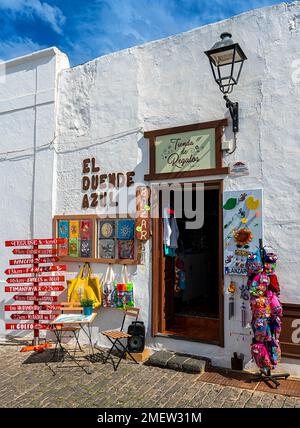 Sonntagsmarkt und Altstadt von Teguise, ehemalige Hauptstadt, Lanzarote, Kanarische Inseln, Spanien Stockfoto