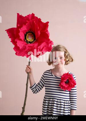 Papercraft Giant Poppy Schönheitsfoto Stockfoto