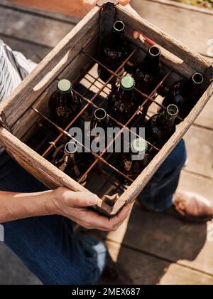 Eine Kiste Bier Stockfoto