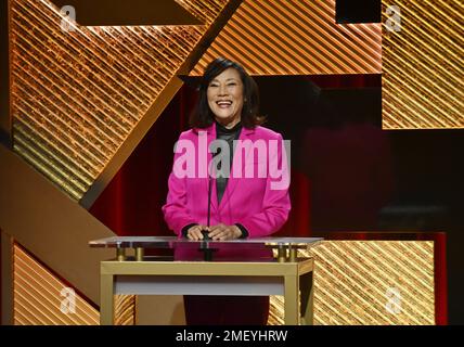 Beverly Hills, Usa. 24. Januar 2023. Janet Yang, Präsidentin der Academy of Motion Picture Arts and Sciences, eröffnet die jährliche Nominierung der Academy Awards 95. im Samuel Goldwyn Theater in Beverly Hills, Kalifornien, am Dienstag, den 24. Januar 2023. Die jährlichen Academy Awards 95. werden am 12. März live auf ABC aus Los Angeles übertragen. 2023. Foto: Jim Ruymen/UPI Credit: UPI/Alamy Live News Stockfoto