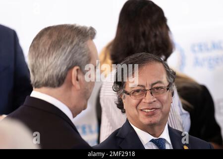 Buenos Aires, Argentinien, 24. Januar 2023. Gustavo Petro, 42. Präsident der Republik Kolumbien in der Gemeinschaft der lateinamerikanischen und karibischen Staaten (CELAC, in der spanischen Abkürzung). (Kredit: Esteban Osorio/Alamy Live News) Stockfoto