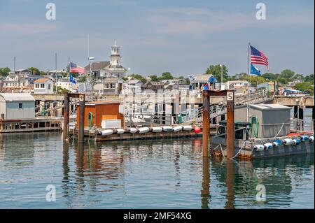 Macmillan Pier am Hafen von Provincetown. Cape Cod ist ein beliebtes Reiseziel in Massachusetts. Stockfoto