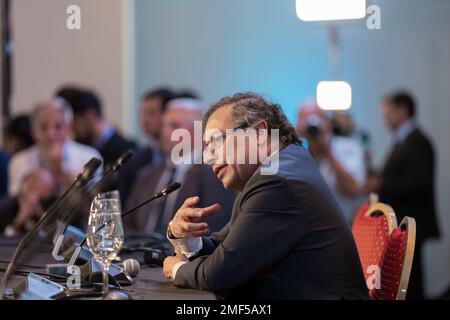 Buenos Aires, Argentinien, 24. Januar 2023. Gustavo Petro, 42. Präsident der Republik Kolumbien in der Gemeinschaft der lateinamerikanischen und karibischen Staaten (CELAC, in der spanischen Abkürzung). (Kredit: Esteban Osorio/Alamy Live News) Stockfoto