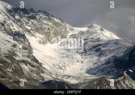 Blick vom Sand in Taufers (Campo Tures), Bozen, Trentino Südtirol, Italien, Europa Stockfoto