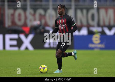Mailand, Italien, 8. Januar 2023. Rafael Leao von AC Milan beim Spiel der Serie A in Giuseppe Meazza, Mailand. Der Bildausdruck sollte lauten: Jonathan Moscrop/Sportimage Stockfoto